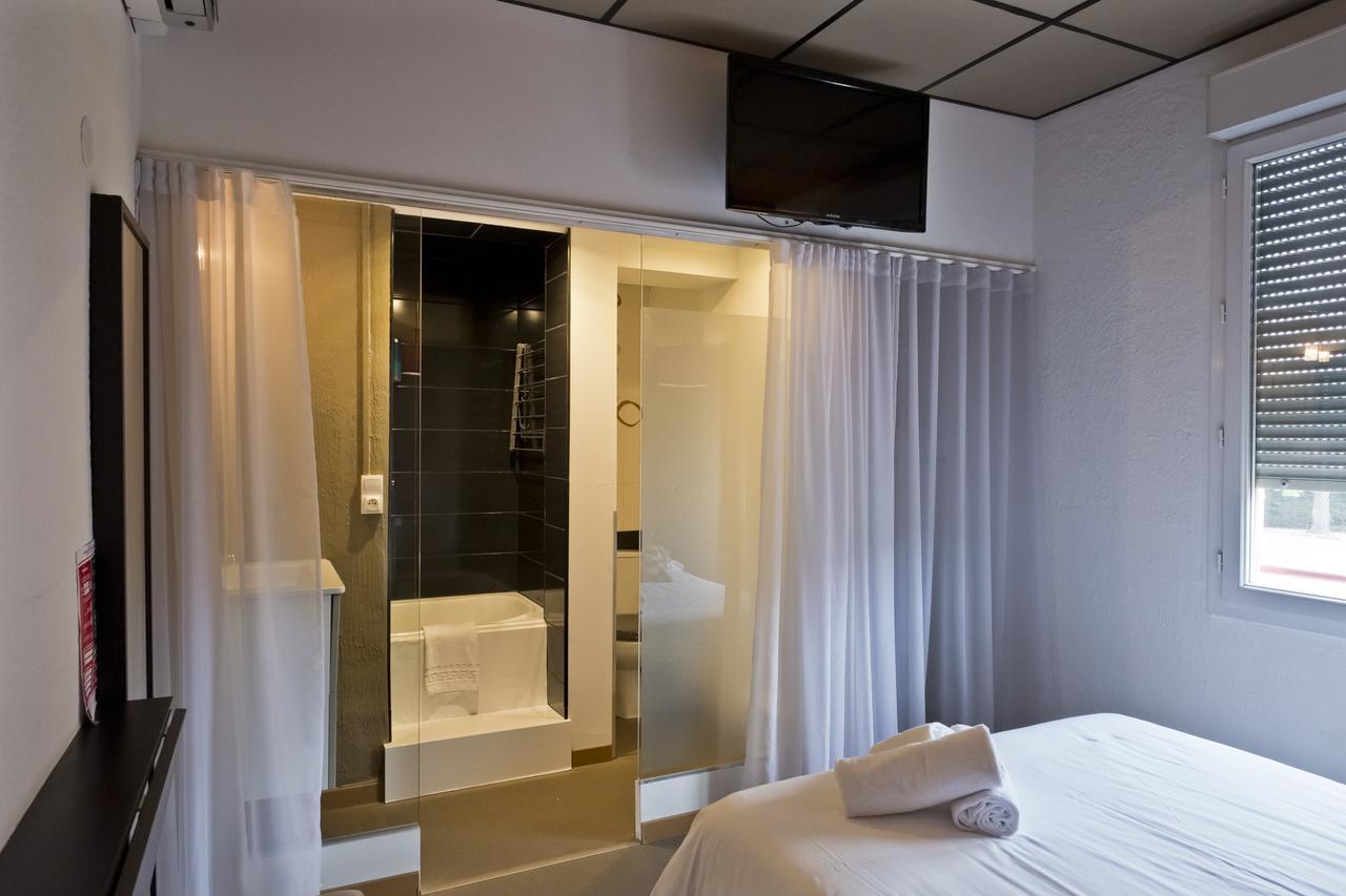 Hotel Le 126 Fréjus Esterno foto